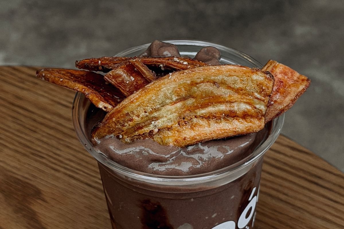 Licuado de avena, banana y cacao
