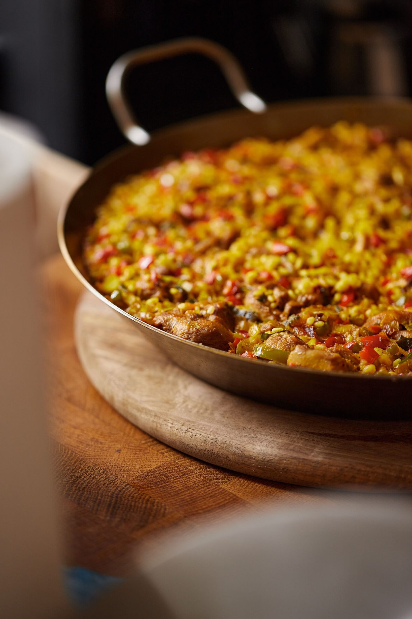 Paella de verduras y pollo simplificada