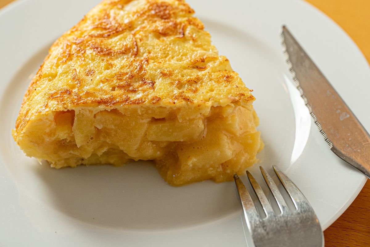 Tortilla de papa y cebolla