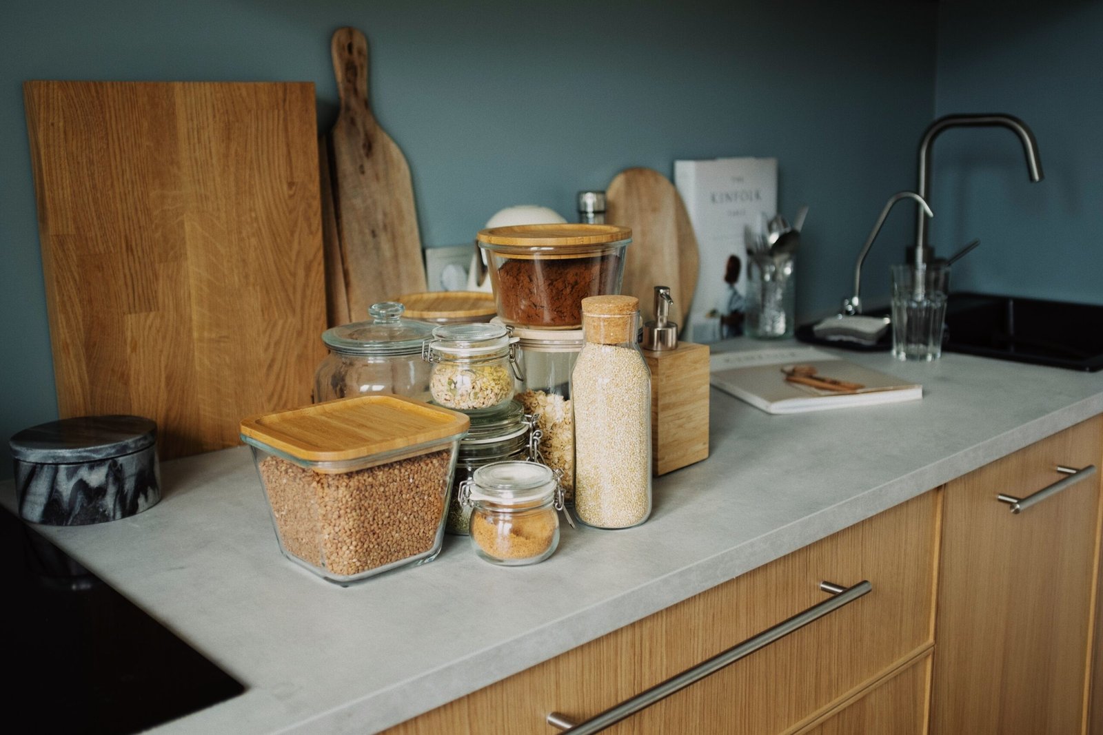 Cocina organizada para cocinar facil