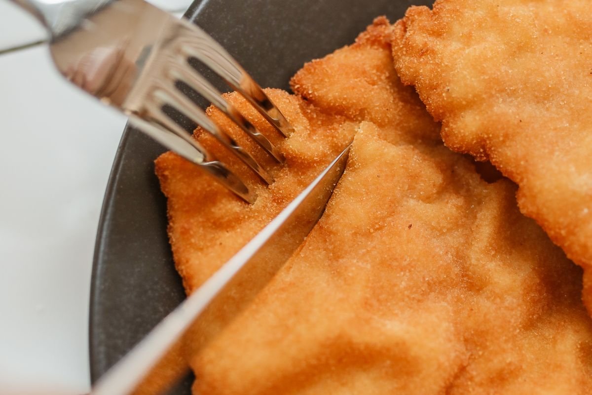 Milanesas de pollo al horno con puré de calabaza